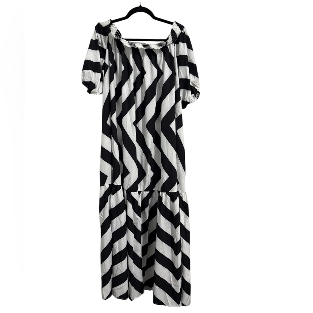 Black and White Off the Shoulder Maxi Sundress NWT - Picture 3 of 5